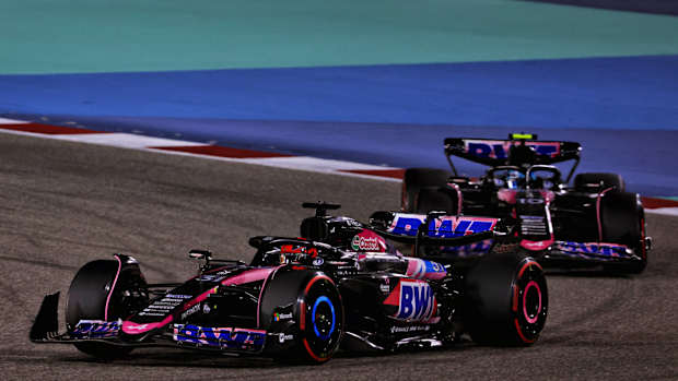 Alpine bahrain (17)